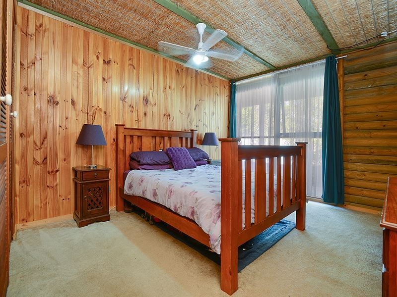 14 Waye Street, Mount Compass SA 5210