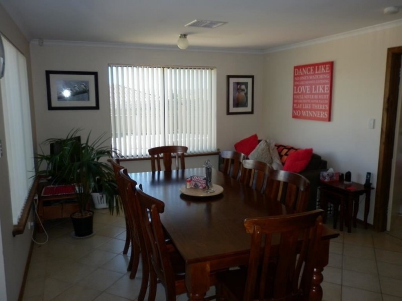 27 Abbott Avenue, Mclaren Vale SA 5171