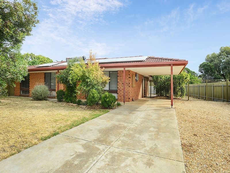 13 Upper Penneys Hill Road, Onkaparinga Hills SA 5163