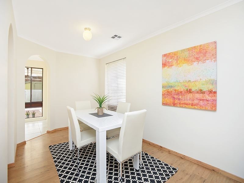13 Upper Penneys Hill Road, Onkaparinga Hills SA 5163