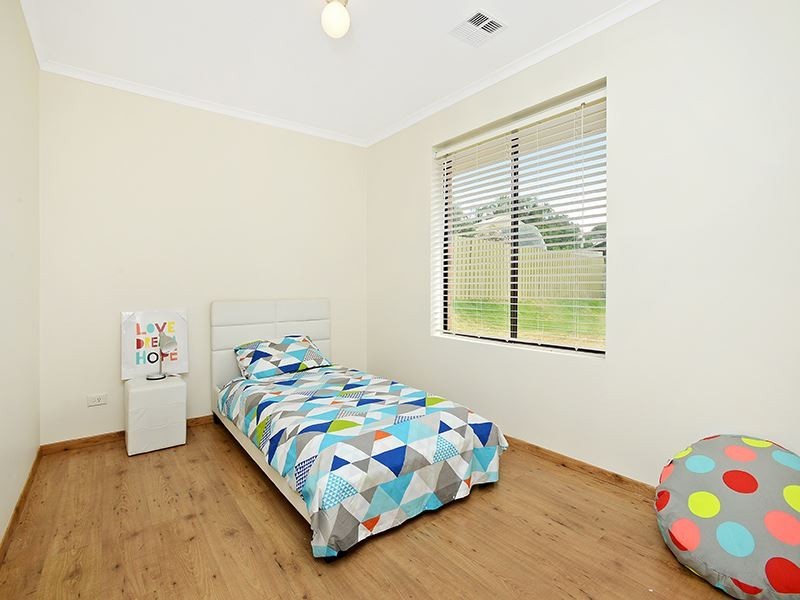13 Upper Penneys Hill Road, Onkaparinga Hills SA 5163