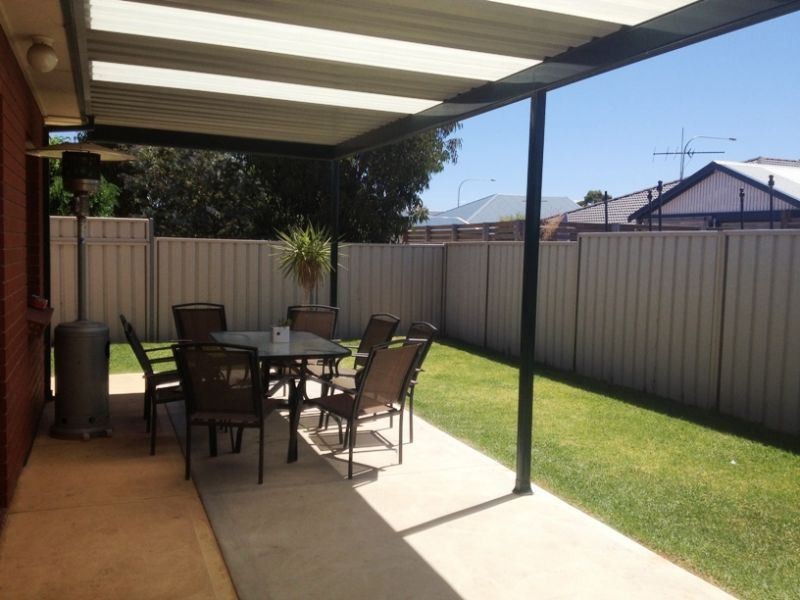 107 Pridham Boulevard, Aldinga Beach SA 5173