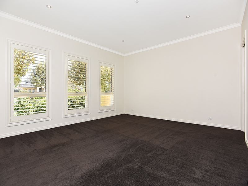 696 Grand Boulevard, Seaford Meadows SA 5169