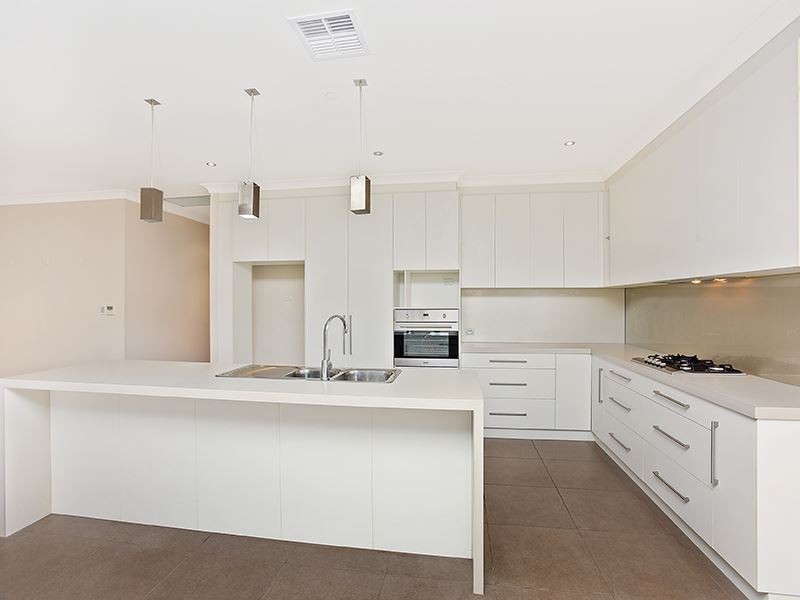 696 Grand Boulevard, Seaford Meadows SA 5169