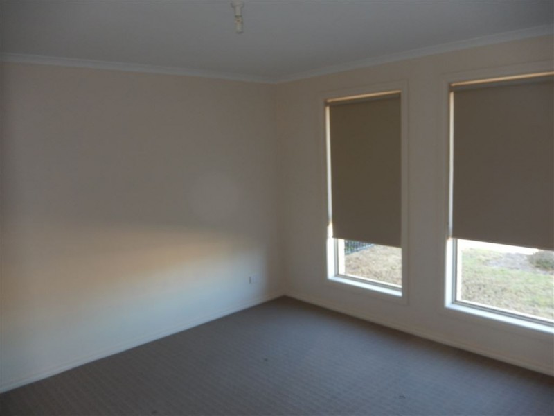 29 Prow Drive, Seaford Meadows SA 5169