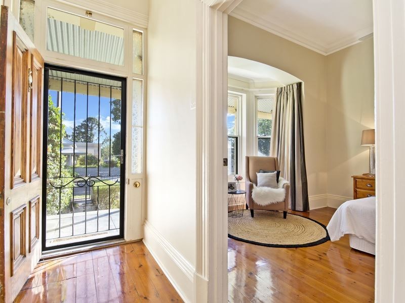 10 The Parkway, Leabrook SA 5068