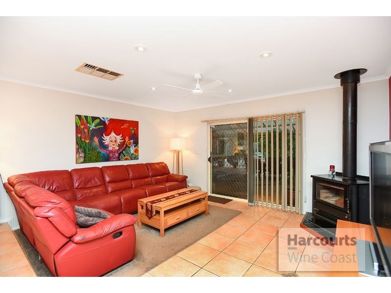 27 Kernick Avenue, Willunga SA 5172