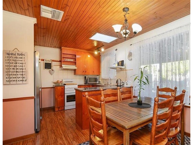 20 Beacon Crescent, Seaford SA 5169