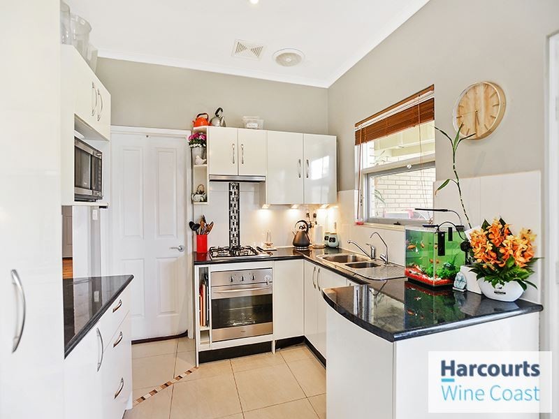 24 Emerald Road, Morphett Vale SA 5162