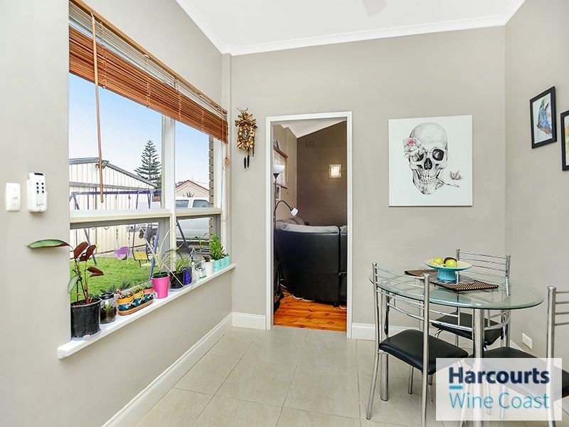 24 Emerald Road, Morphett Vale SA 5162