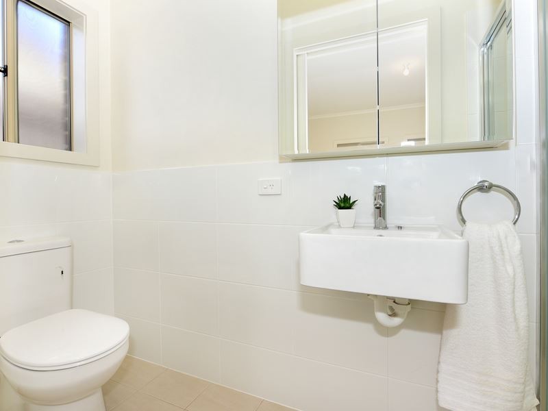 29 Hagen Crescent, Hackham West SA 5163