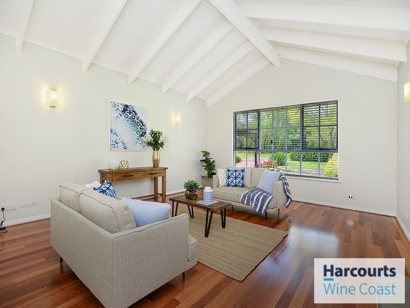30 Giles Road, Willunga SA 5172