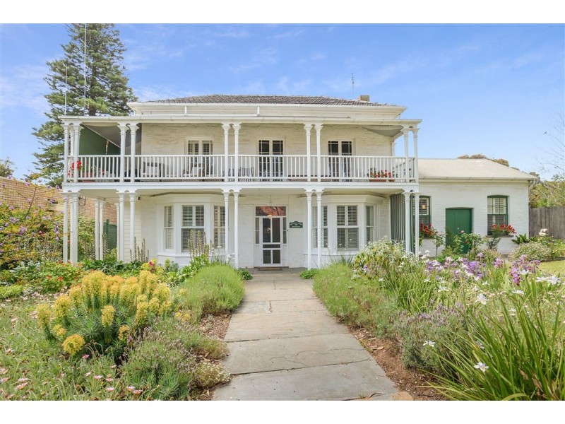 1 St Peters Terrace, Willunga SA 5172