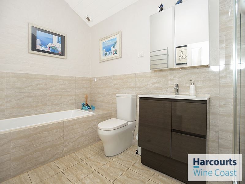 1 St Peters Terrace, Willunga SA 5172