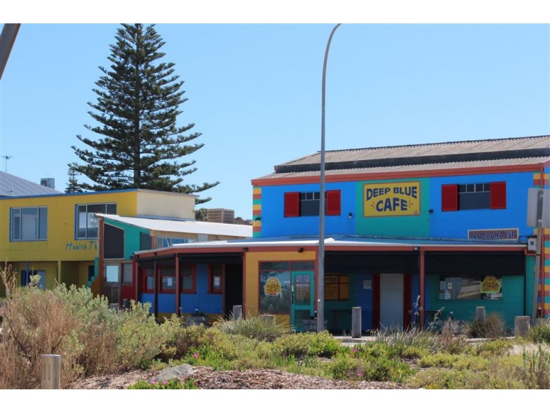 22 First Avenue, Moana SA 5169