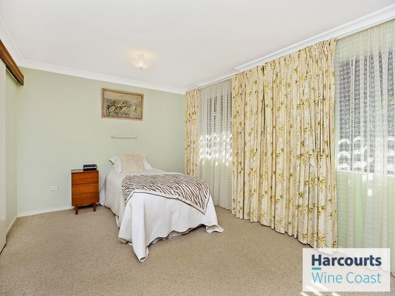 22 First Avenue, Moana SA 5169