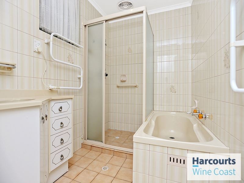 22 First Avenue, Moana SA 5169