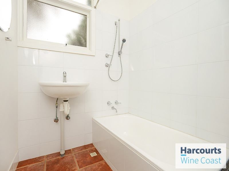 2 Maurice Street, Aldinga Beach SA 5173