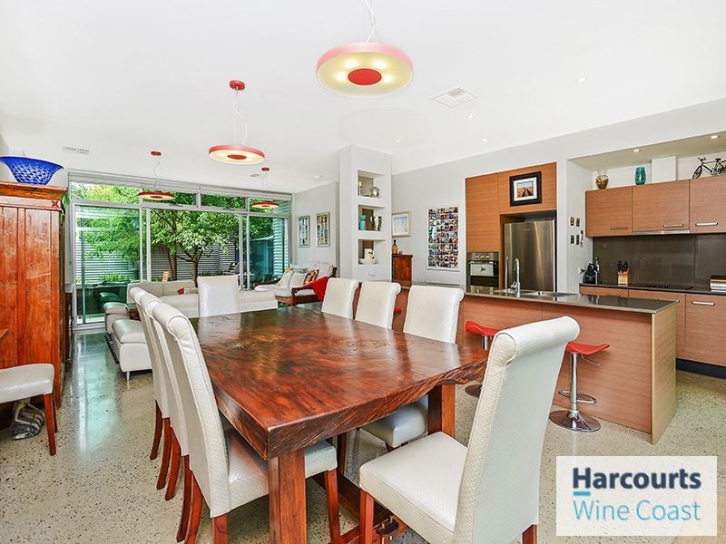 11 East Street, Port Willunga SA 5173