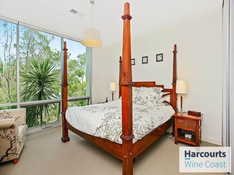 11 East Street, Port Willunga SA 5173
