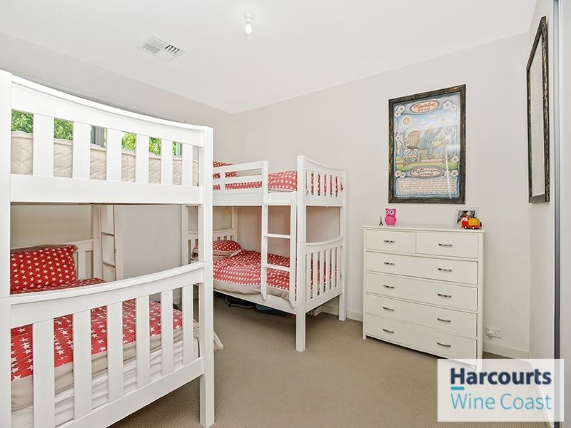 11 East Street, Port Willunga SA 5173