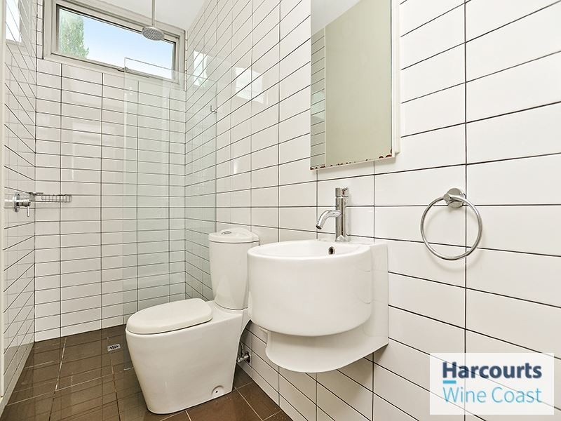 11 East Street, Port Willunga SA 5173