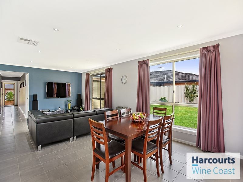 96 Pridham Boulevard, Aldinga Beach SA 5173