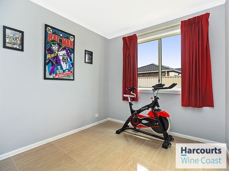 96 Pridham Boulevard, Aldinga Beach SA 5173