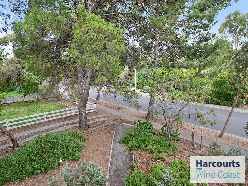 34 Port Road, Port Willunga SA 5173