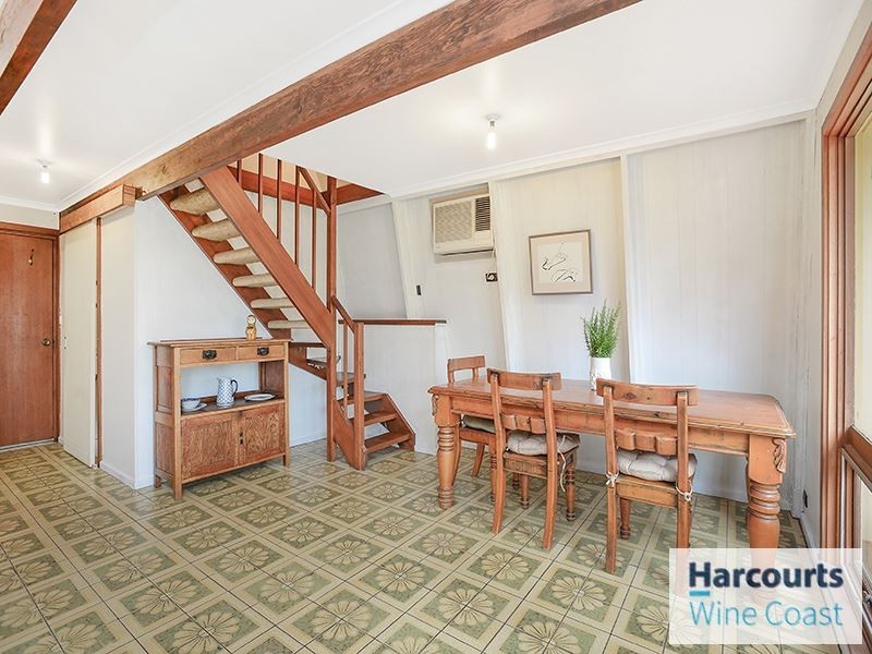 34 Port Road, Port Willunga SA 5173