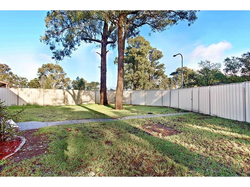 8 Balboa Pl, Willmot NSW 2770