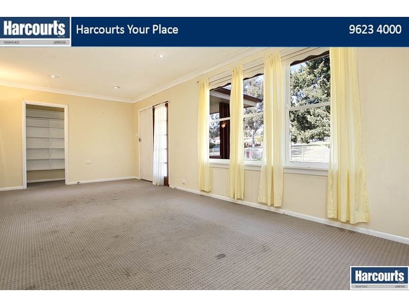 10 Toricelli Avenue, Whalan NSW 2770