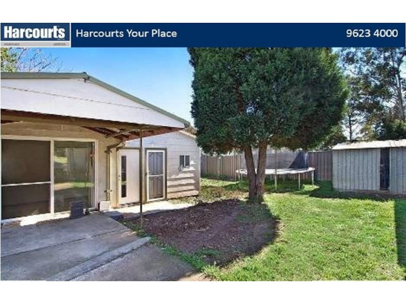 10 Toricelli Avenue, Whalan NSW 2770