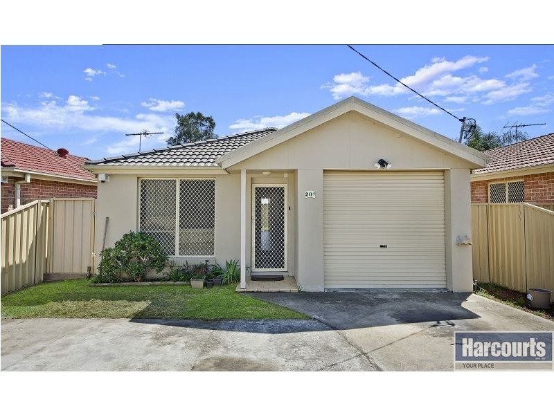 20B Sorenson Crescent, Blackett NSW 2770