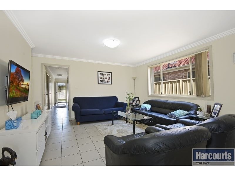 20B Sorenson Crescent, Blackett NSW 2770