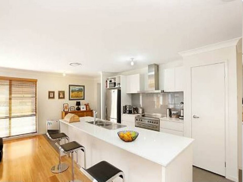 5 Champness Crescent, St Marys NSW 2760