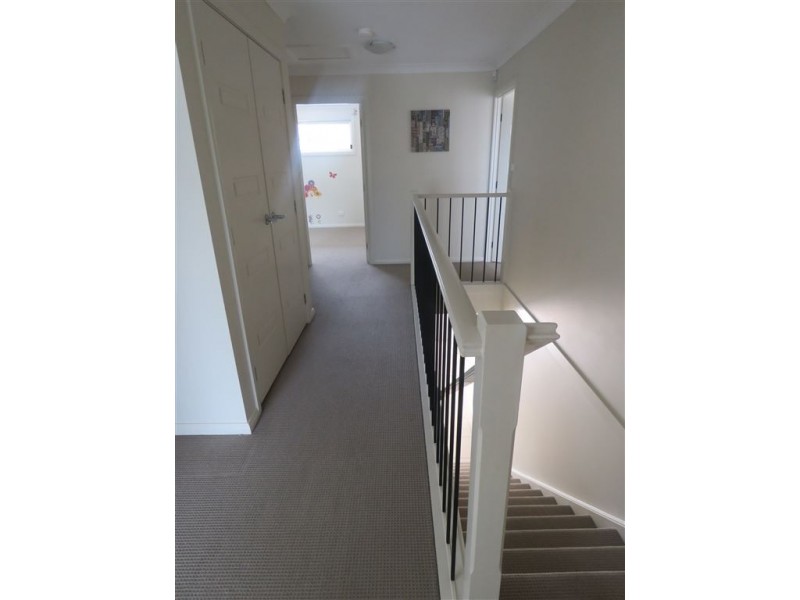 24 Jenkin Street, Ropes Crossing NSW 2760