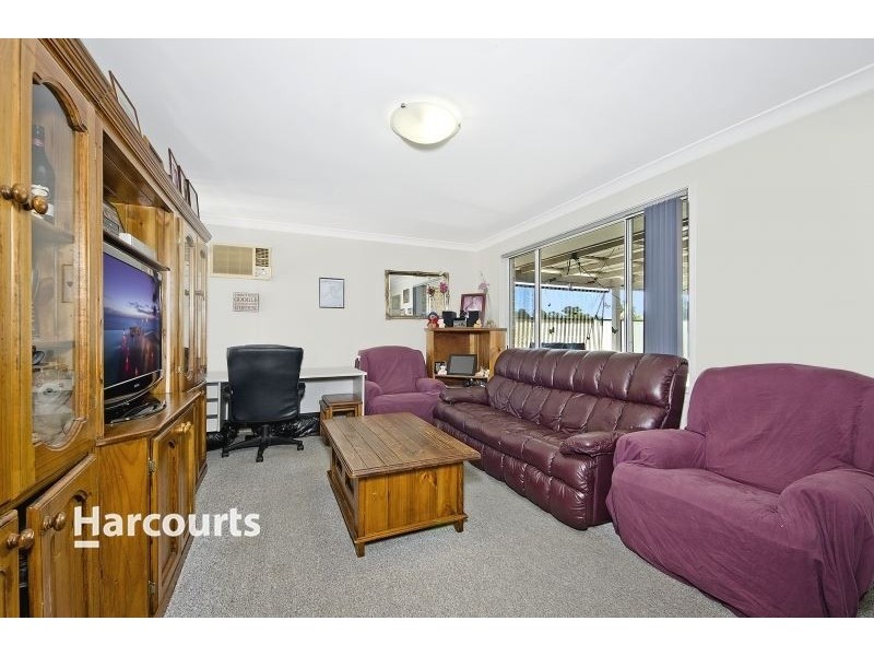 4 Apollo Close, St Clair NSW 2759