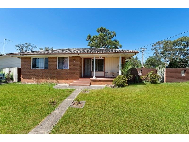 2 Hagen place, Whalan NSW 2770