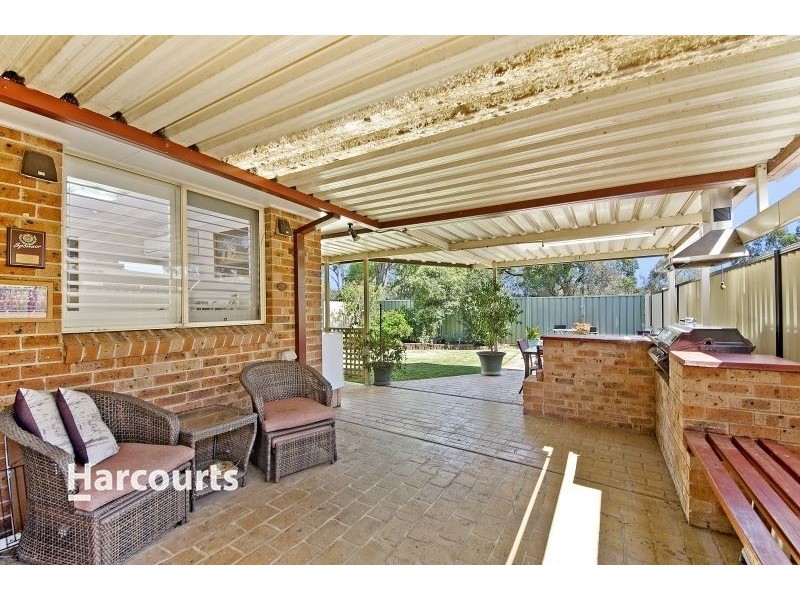 1 Apollo Close, St Clair NSW 2759