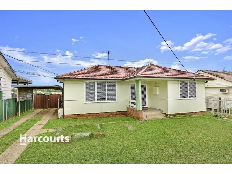 221 Samarai road, Whalan NSW 2770