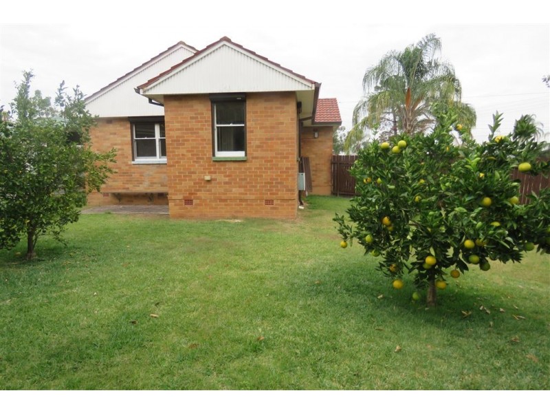 9 Aitape Crescent, Whalan NSW 2770