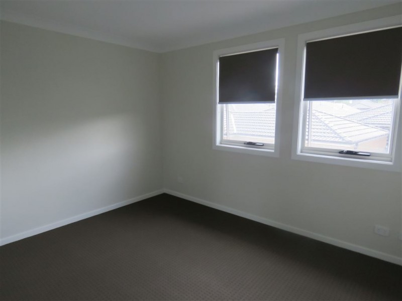 124a Lord Sheffied  Circuit, Penrith NSW 2750