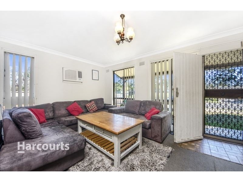 26 Karangi road, Whalan NSW 2770