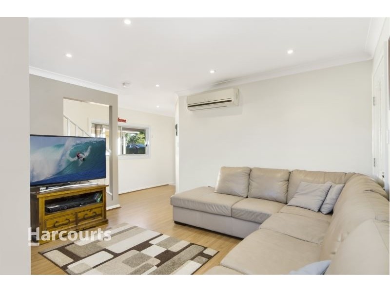 2/71 Brisbane Street, Oxley Park NSW 2760