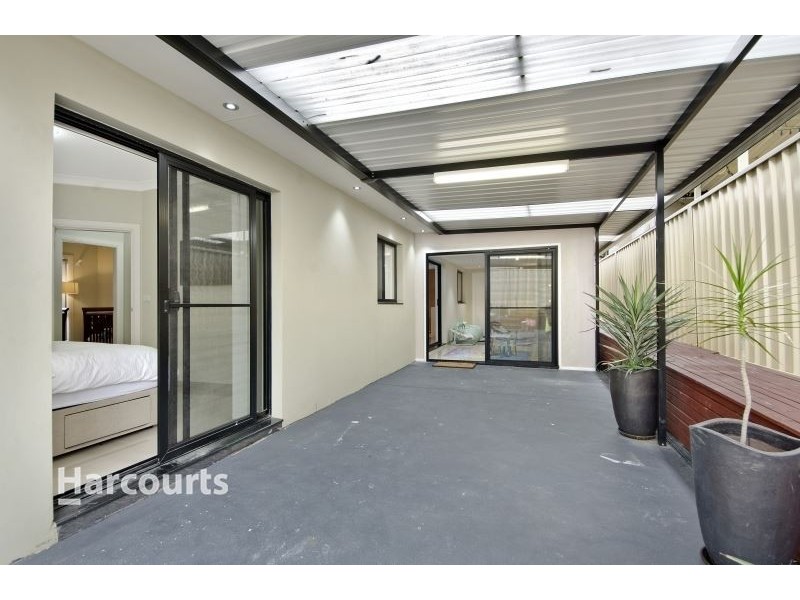 1 Chad Place, St Clair NSW 2759