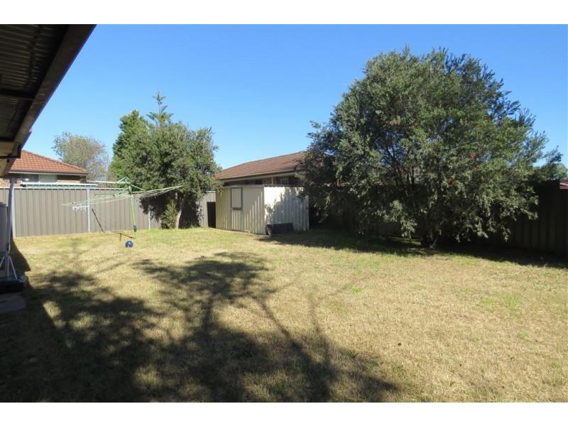 60 Hyatts Rd, Oakhurst NSW 2761