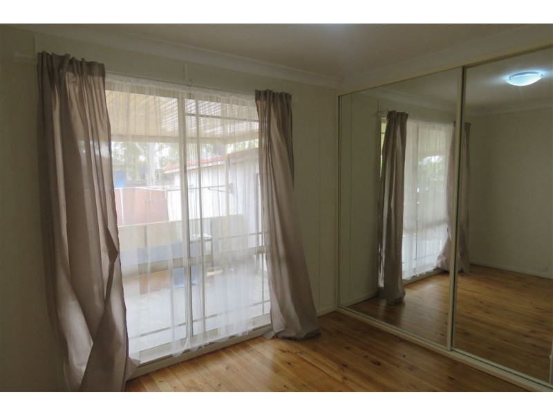 16 Aycliffe Avenue, Hebersham NSW 2770