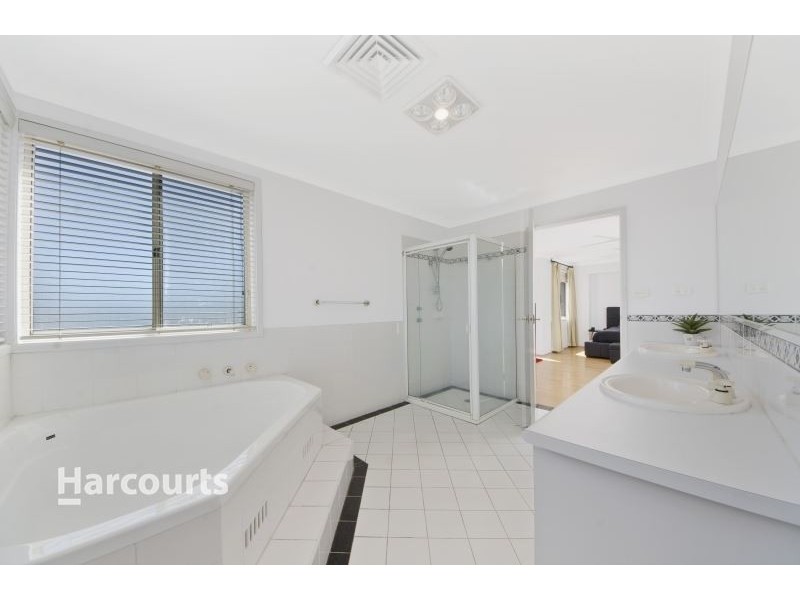 2 Nalong Street, St Clair NSW 2759