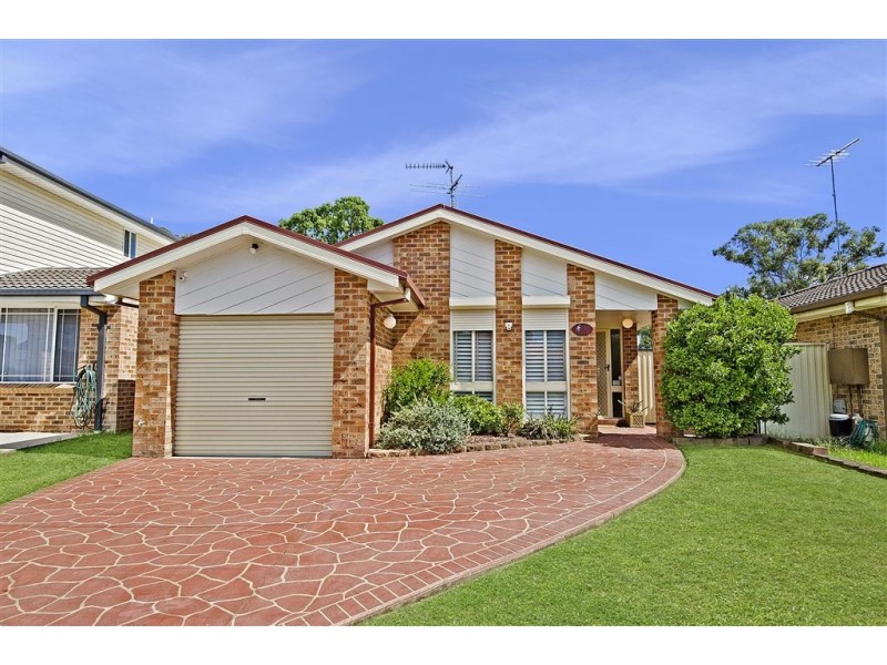 1 Apollo Close, St Clair NSW 2759